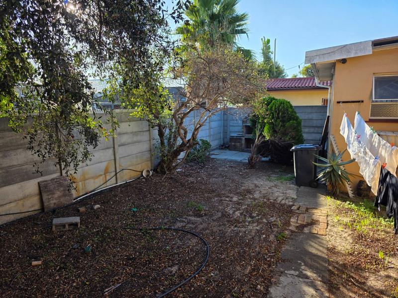 4 Bedroom Property for Sale in Churchill Estate Western Cape